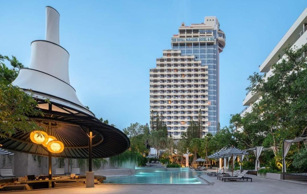 476543119